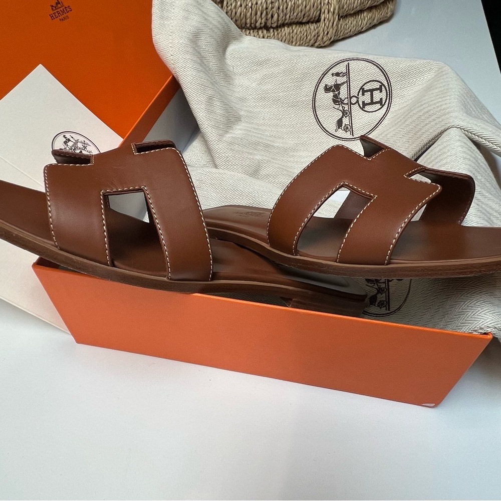 Hermès Tan Leather Sandals, Soles- size euro 35/us 5-5.5 ORAN Sandal - Picture 13 of 15